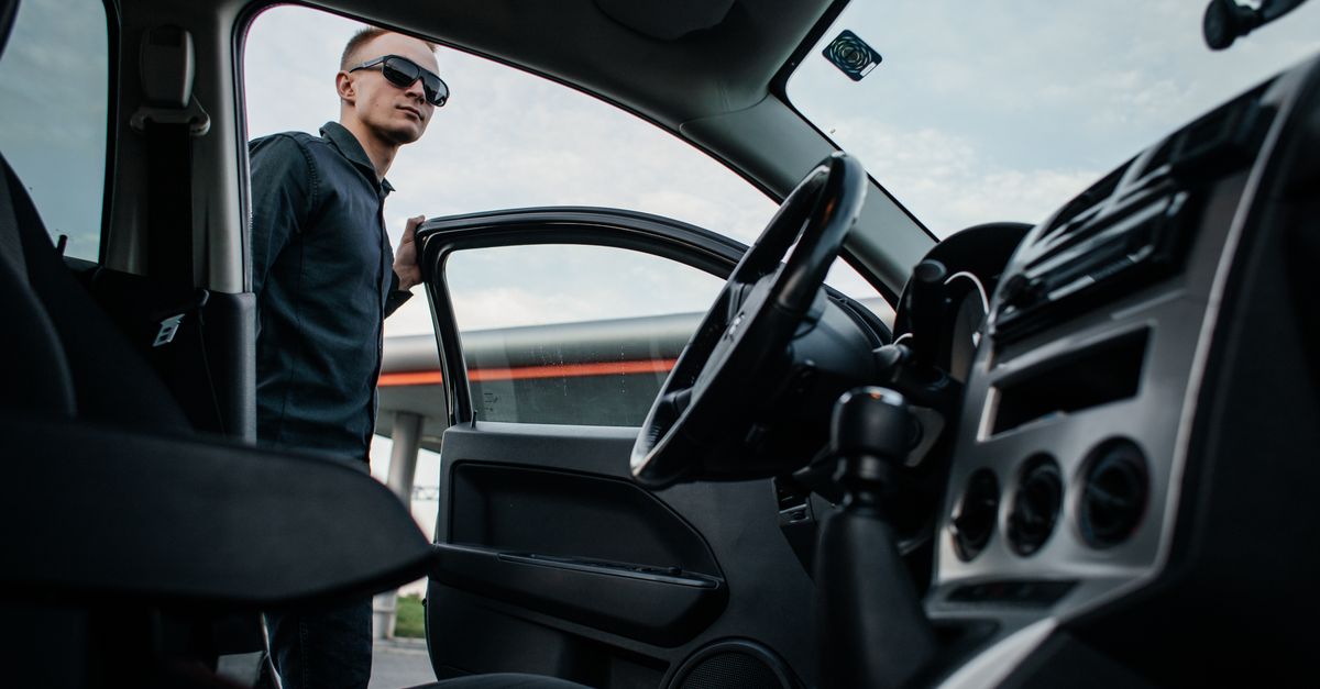 Automotive Locksmith service — Hinsdale Locksmith Brothers
