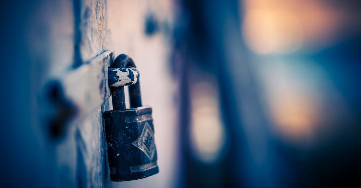 Locked Out? What to Do Before the Emergency Locksmith Arrives — Hinsdale Locksmith Brothers