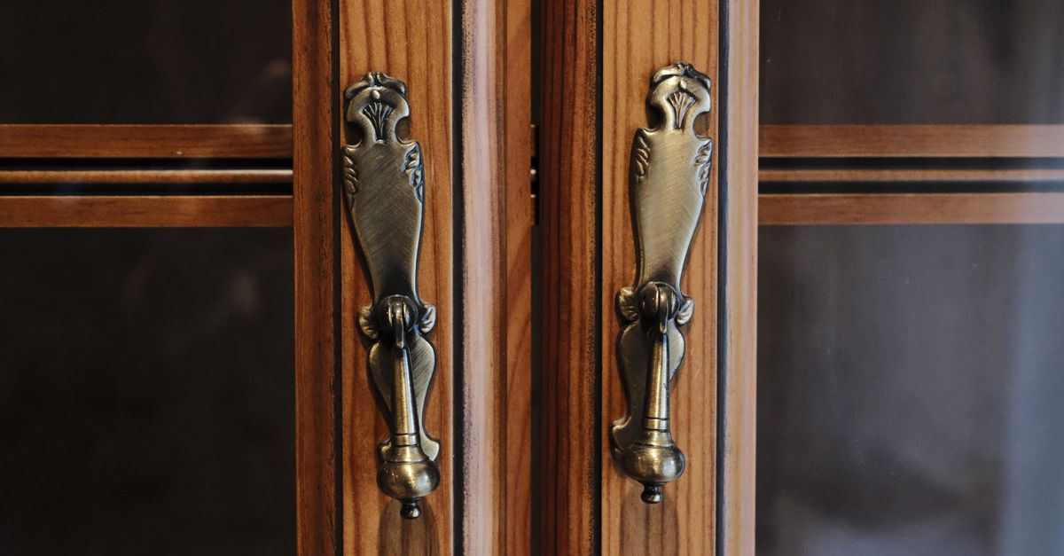 door security hardware — Hinsdale Locksmith Brothers