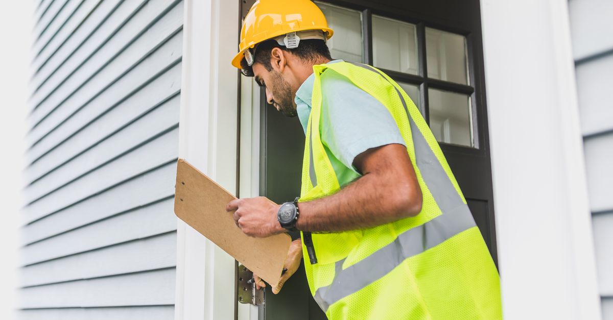 locksmith service technician — Hinsdale Locksmith Brothers