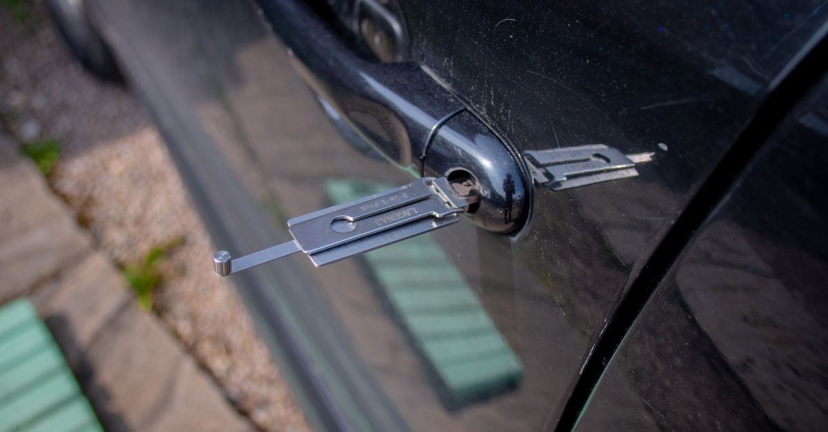 Fast, Professional Car Lockout Service in Hinsdale IL — Hinsdale Locksmith Brothers