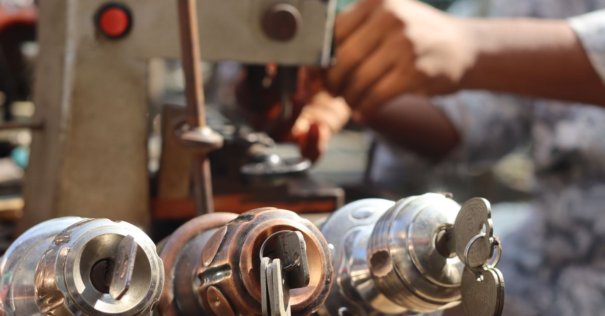 How a Commercial Master Key System Setup Works — From Blueprint to First Turn — Hinsdale Locksmith Brothers